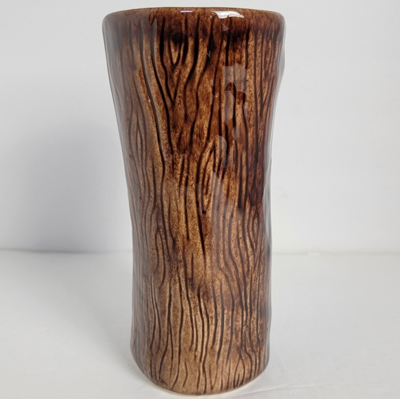 Tiki Farm 2002 Tiki Cup Decor - Picture 3 of 7